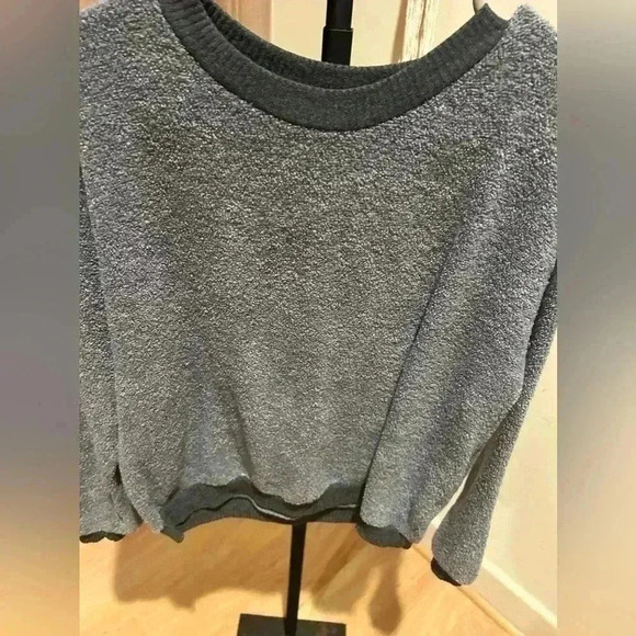 Three Paper Dolls Long sleeve Grey Shirt - Picture 2 of 8